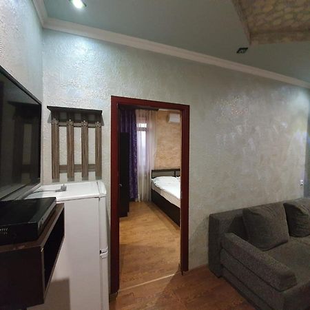 Planet Hotel Yerevan Bagian luar foto