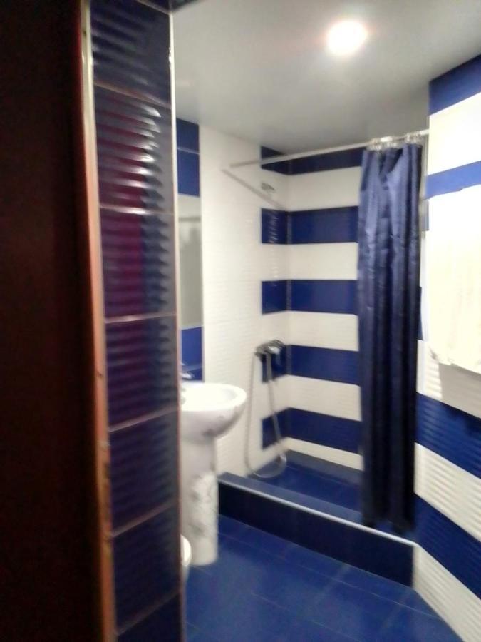 Planet Hotel Yerevan Bagian luar foto